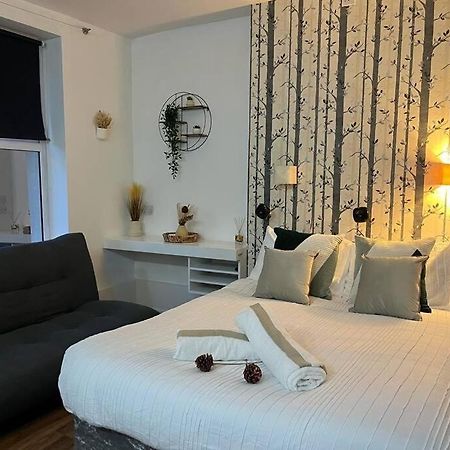 Tree Studio Apartment Barbican F3 Londyn Zewnętrze zdjęcie