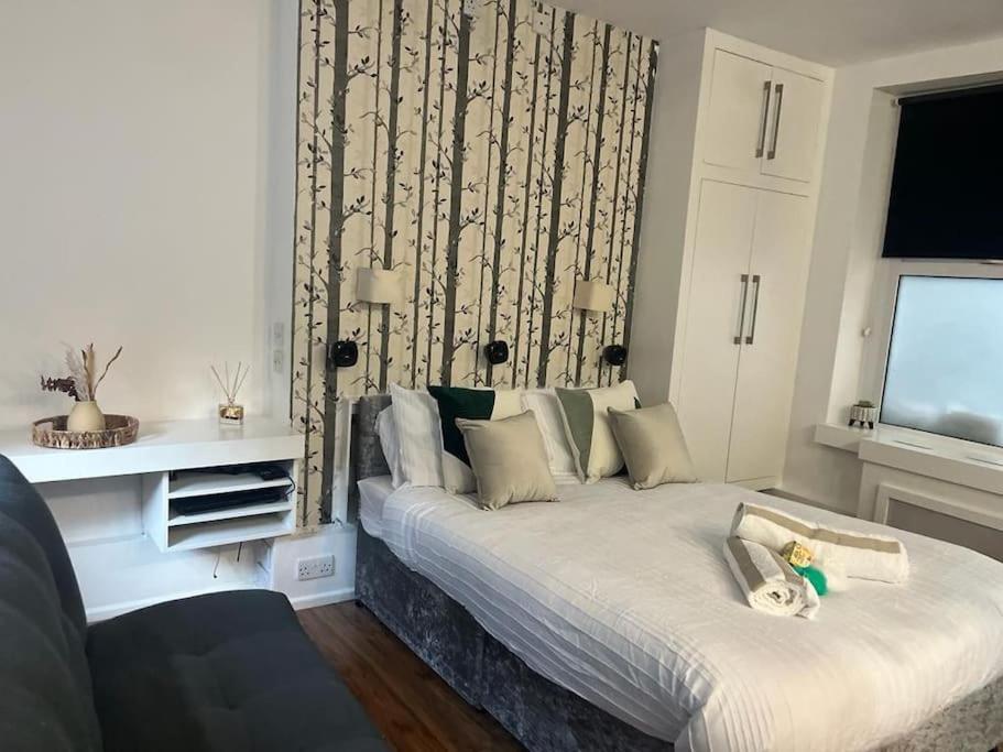 Tree Studio Apartment Barbican F3 Londyn Zewnętrze zdjęcie